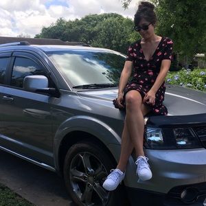 Meet the posher, Dee!